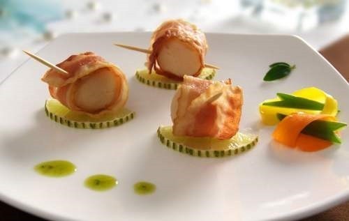 Scallop Wrapped in Bacon